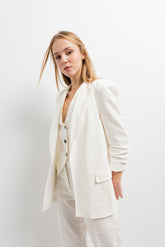 Blazer detalle frunce con lino